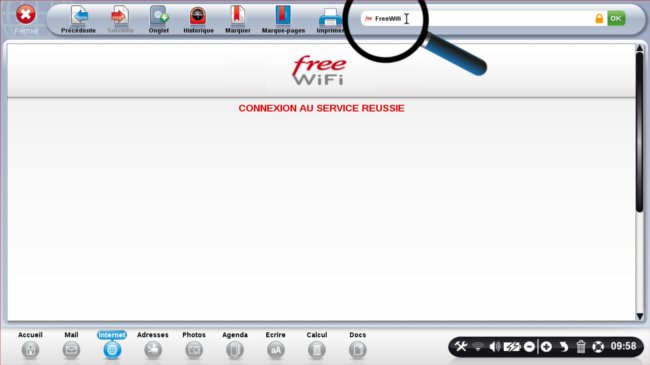 Vue sur la page FreeWifi, le message "Connexion au service réussie" apparaît